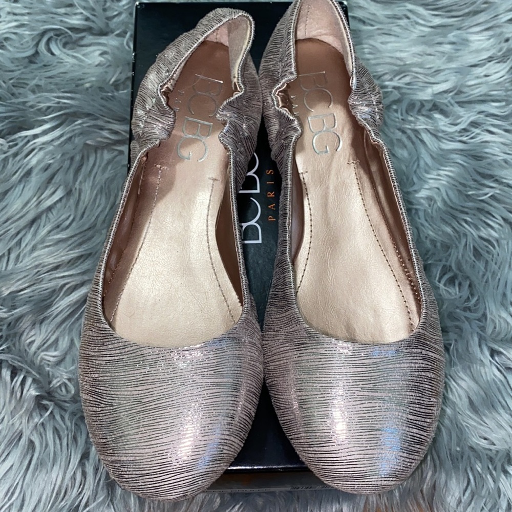 BCBG Magie Flats